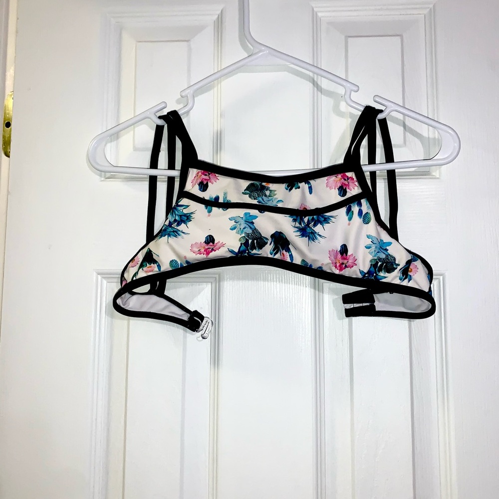 cute cactus swim set! very comfortable!
